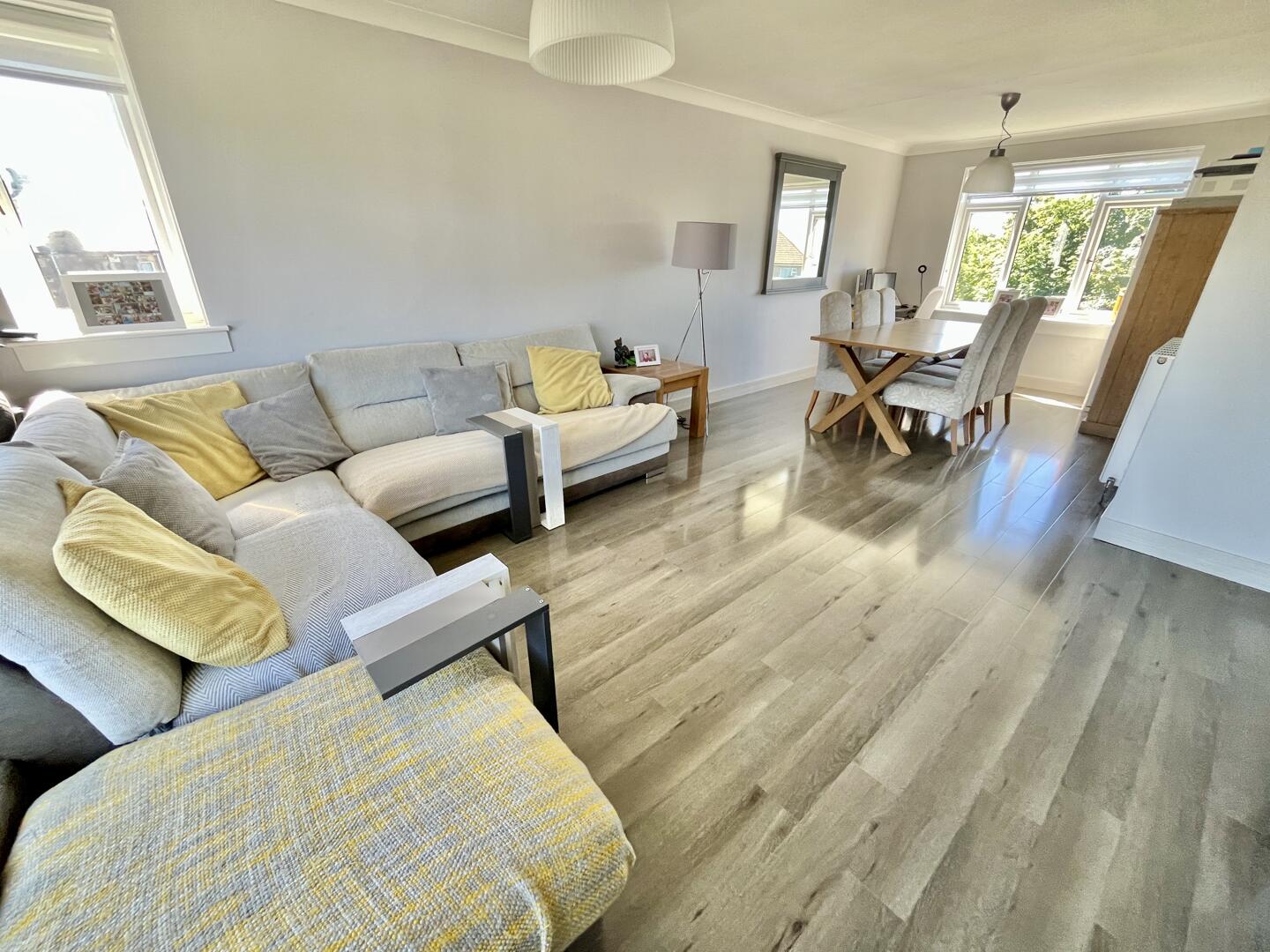 Overton Crescent, West Kilbride